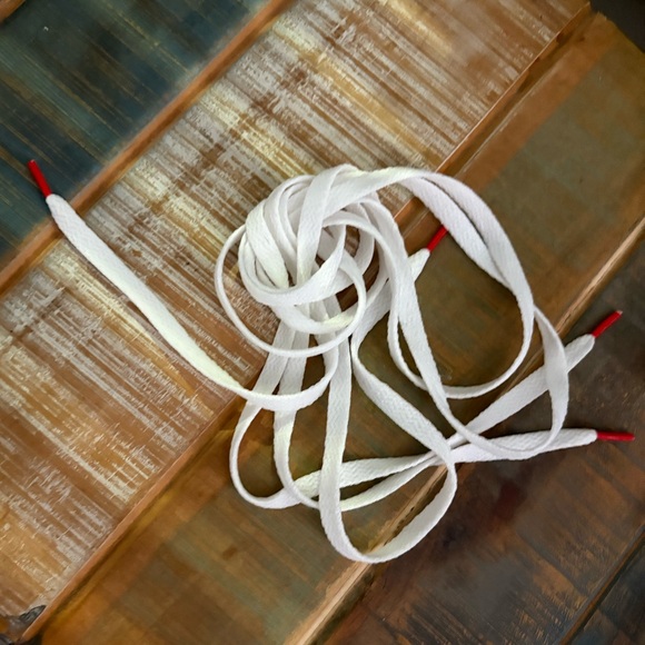 Converse Looney Tunes Shoes Chuck Taylor All Star Pepe le Pew Rare - Picture 2 of 5